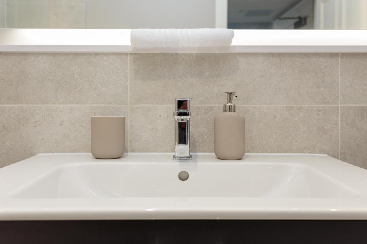 Dragon Suites - Edinburgh City Centre 2 Bed Apartment Zewnętrze zdjęcie